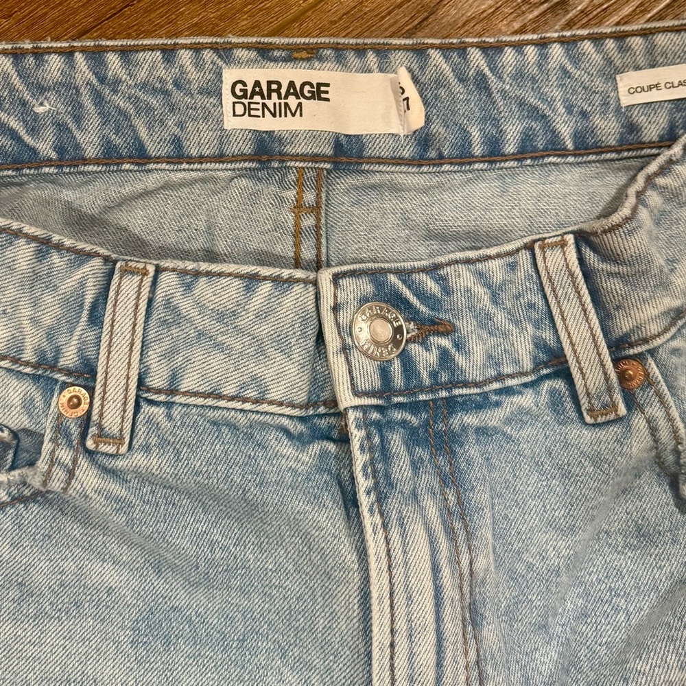 Garage Classic Cut-Offs Denim Shorts - Picture 4 of 6